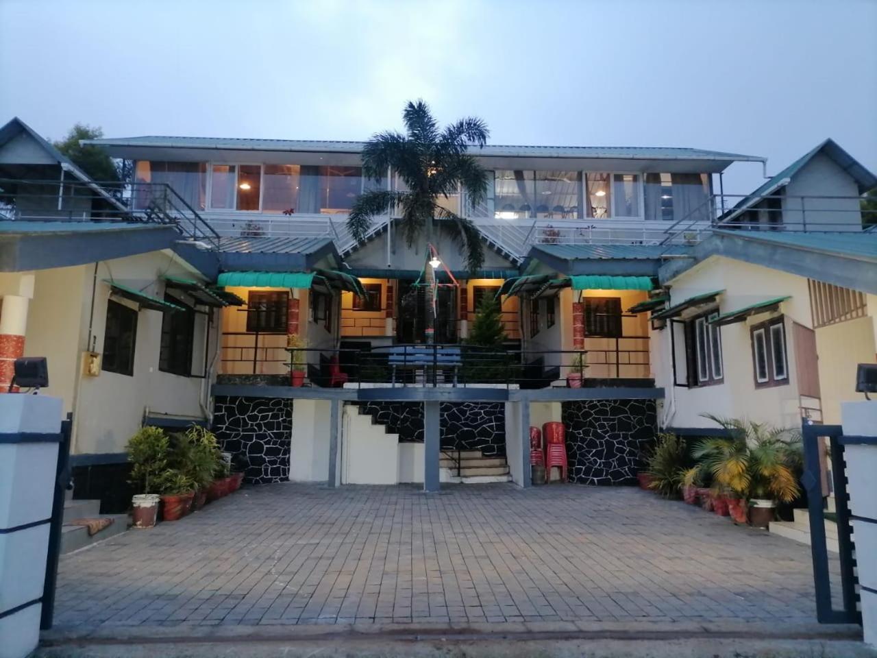 Vagamon Lake Palace Exterior foto