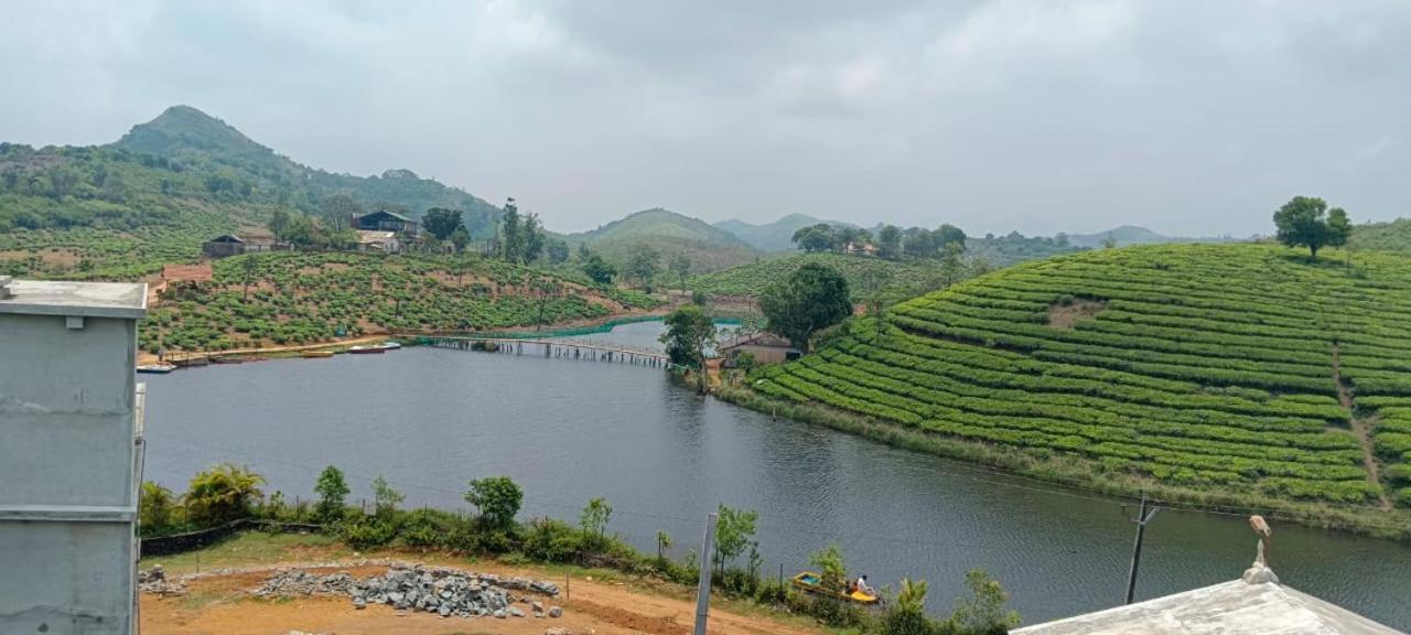 Vagamon Lake Palace Exterior foto