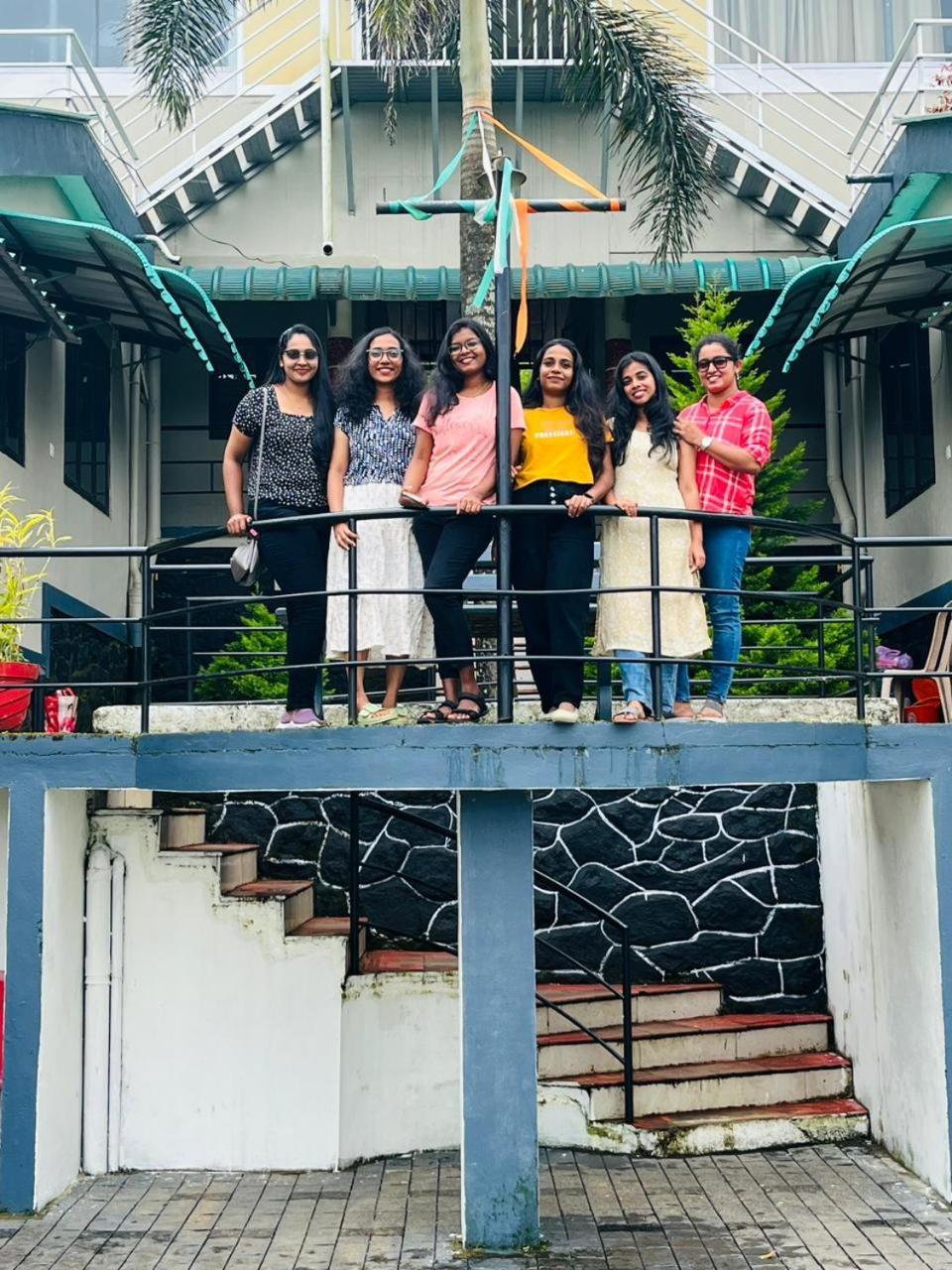 Vagamon Lake Palace Exterior foto